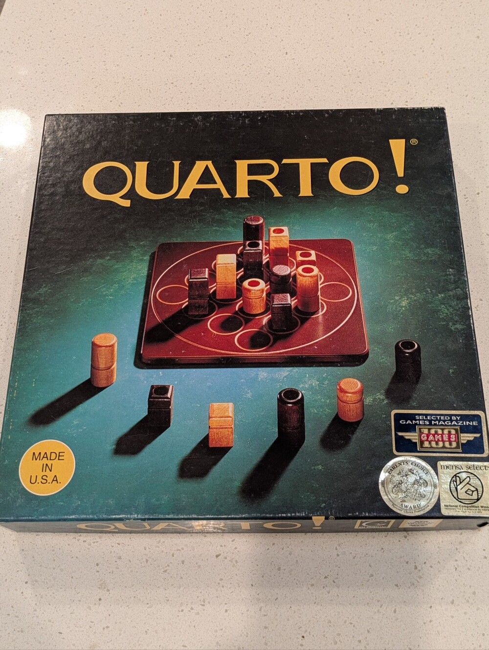 Vintage 1993 QUARTO Strategy Wooden Board Game 2 Player